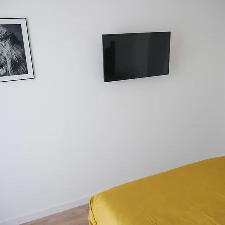 Le Penthouse Des Halles بيربينيو